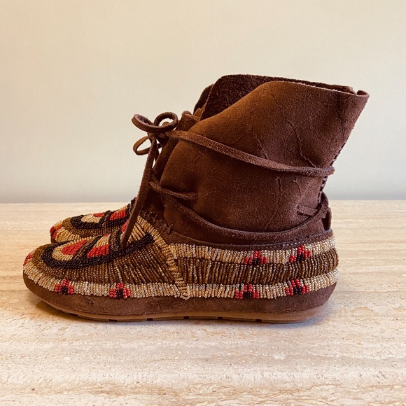 Vintage- House of Harlow 1960 Suede & Beaded ankle boots - Picture 7 of 16